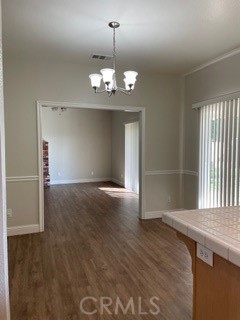 Detail Gallery Image 13 of 43 For 14253 Meadowlands, Riverside,  CA 92503 - 3 Beds | 2 Baths