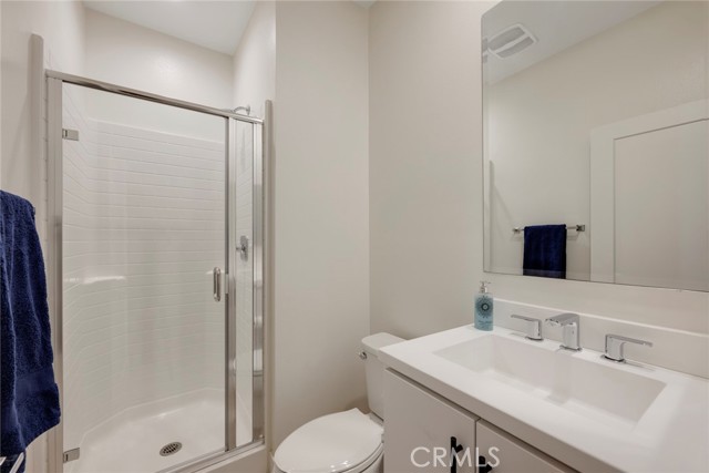 Detail Gallery Image 9 of 48 For 987 E Mason Ln #130,  Anaheim,  CA 92805 - 4 Beds | 3/1 Baths