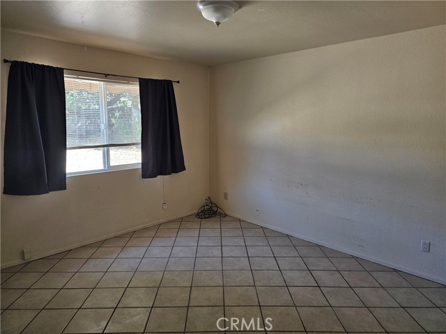 3172 16th Street, Clearlake CA: https://media.crmls.org/medias/d933d2cf-561d-4f52-8d08-9ba1dd233df9.jpg