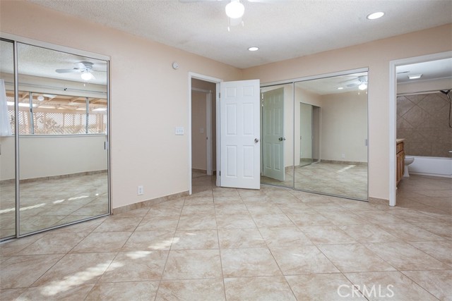 Detail Gallery Image 11 of 26 For 25807 Cherryhill Dr, Boron,  CA 93516 - 3 Beds | 2 Baths