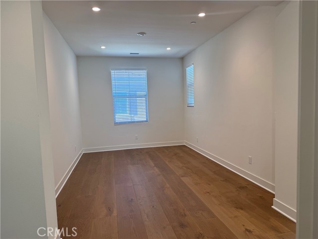 Detail Gallery Image 8 of 28 For 228 Maricopa, Irvine,  CA 92618 - 3 Beds | 2/1 Baths