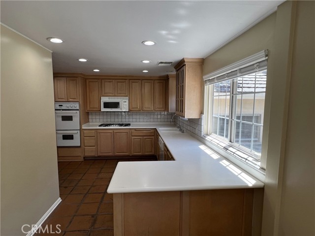 Detail Gallery Image 5 of 20 For 1601 Rodeo Rd, Arcadia,  CA 91006 - 5 Beds | 5 Baths