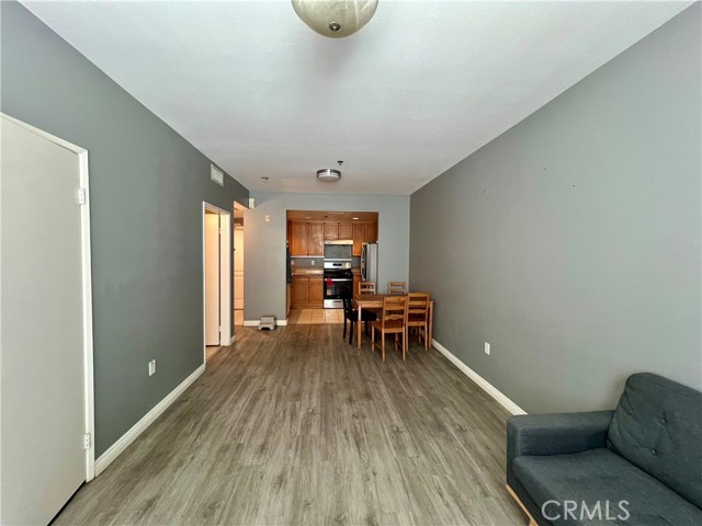 Detail Gallery Image 2 of 15 For 580 W Main #122,  Alhambra,  CA 91801 - 2 Beds | 2 Baths