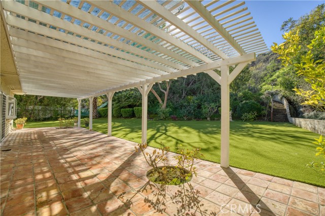 Detail Gallery Image 27 of 29 For 19946 Turnberry, Tarzana,  CA 91356 - 4 Beds | 2/1 Baths