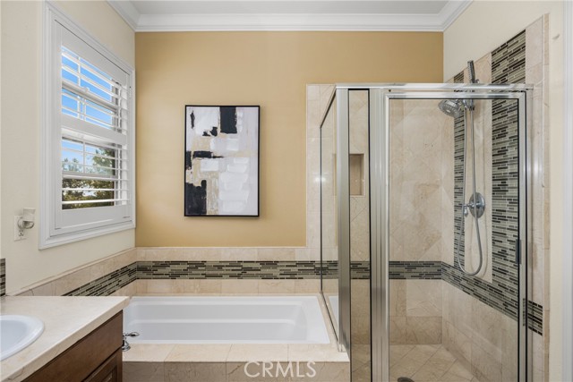 Image 36 of 62 For 20008 Villa Palazzo