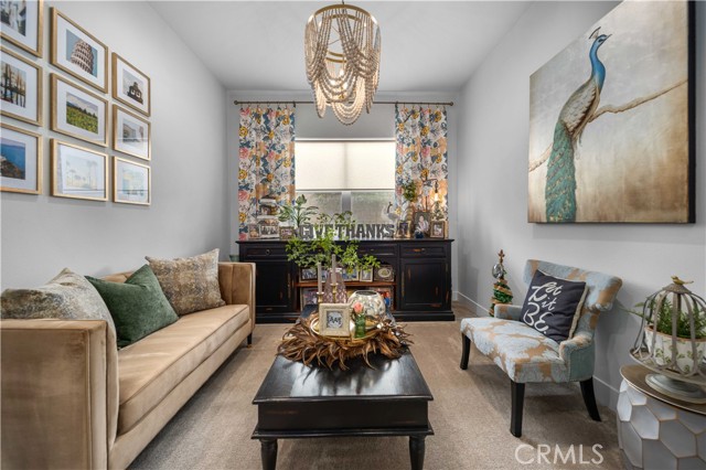 Detail Gallery Image 7 of 61 For 19127 Malabar St, Canyon Country,  CA 91351 - 5 Beds | 4 Baths