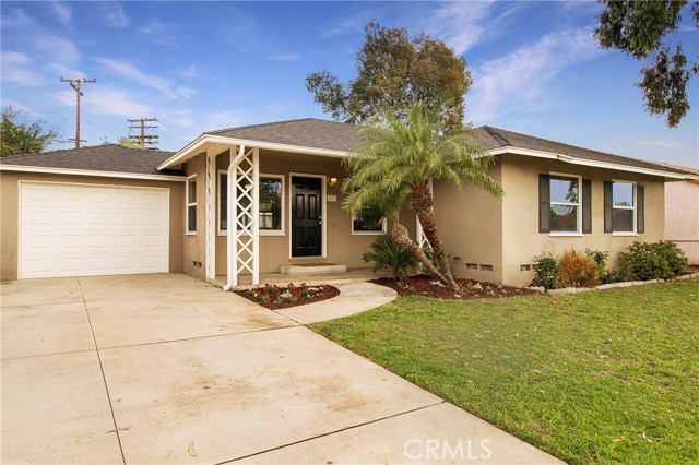 121 E Fir St, Brea, CA 92821