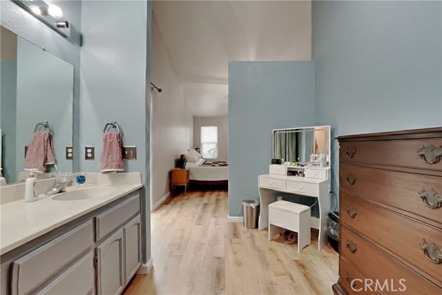 Detail Gallery Image 53 of 75 For 1947 Shadow Park Dr., Turlock,  CA 95380 - 3 Beds | 2 Baths