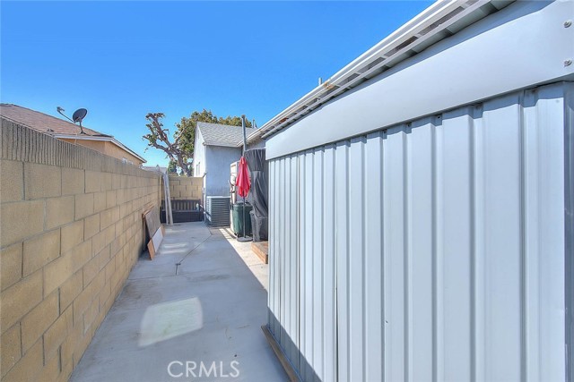 Detail Gallery Image 65 of 67 For 5026 Hersholt, Lakewood,  CA 90712 - 5 Beds | 2 Baths