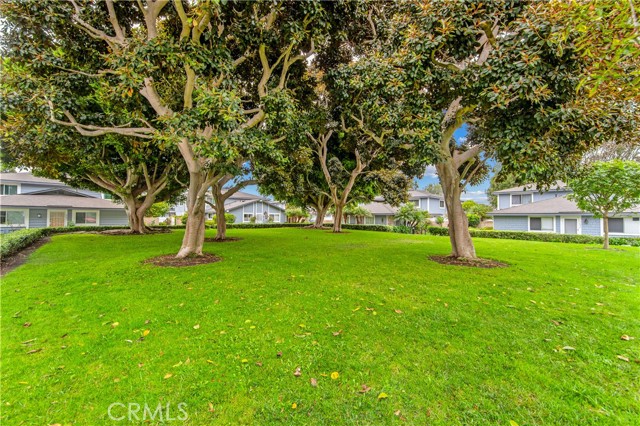Detail Gallery Image 39 of 42 For 16407 La Bonita Ln #140,  Huntington Beach,  CA 92649 - 2 Beds | 1 Baths