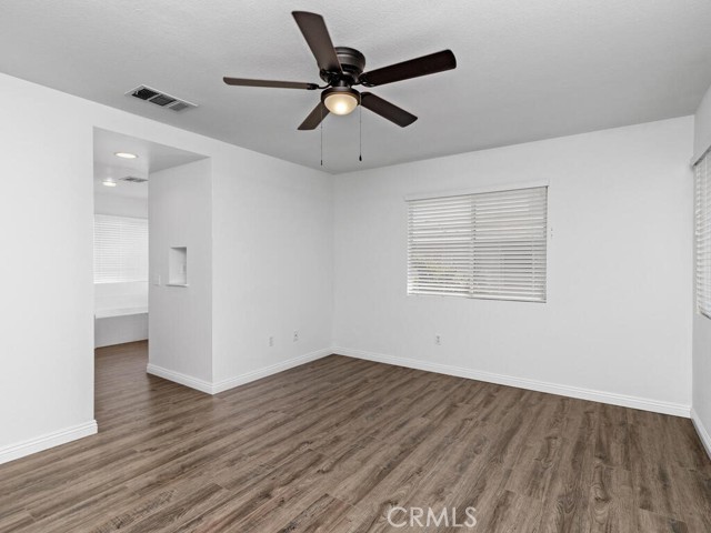 Image 23 of 57 For 26230 Monticello Way