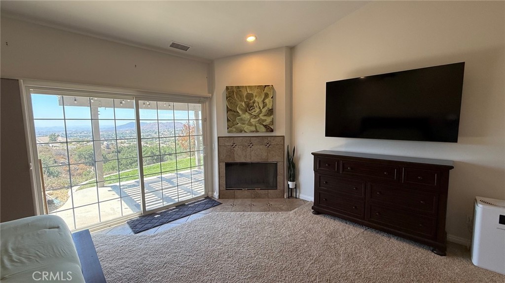 MLS #OC25148104 img 18