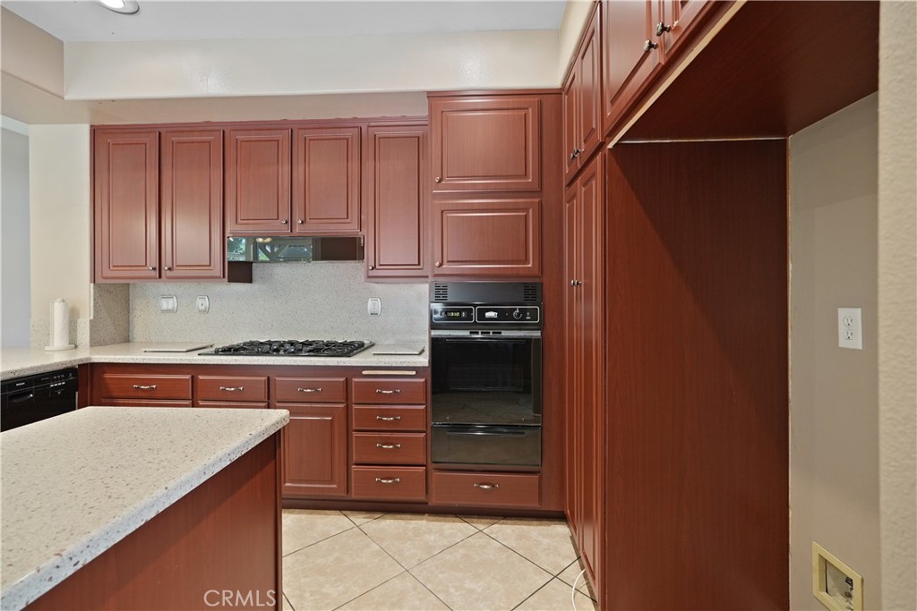 MLS #IG25215186 image #12