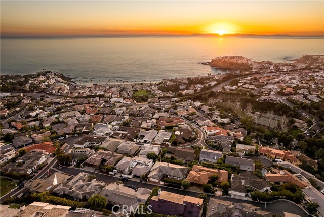 Detail Gallery Image 27 of 46 For 517 Emerald Bay, Laguna Beach,  CA 92651 - 4 Beds | 4 Baths