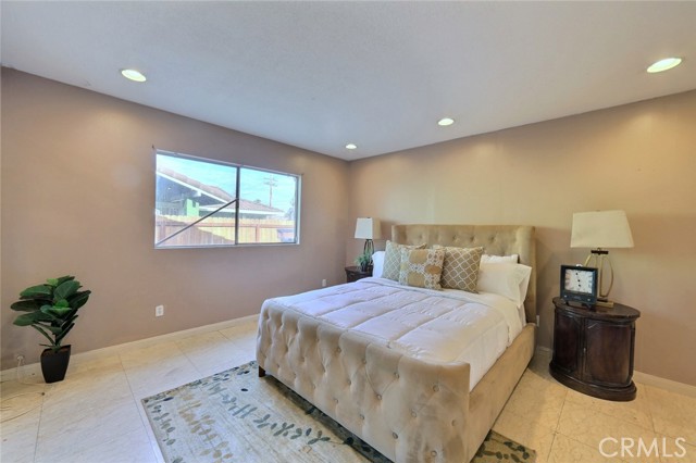 Detail Gallery Image 18 of 27 For 25252 Delphinium Ave, Moreno Valley,  CA 92553 - 4 Beds | 2 Baths
