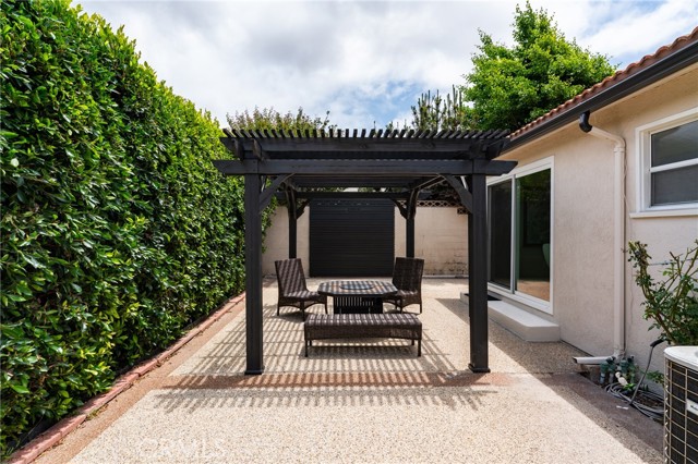 2270 W 231st Street, Torrance CA: https://media.crmls.org/medias/d93ae3c7-74d6-4af0-a585-86f72d951e6e.jpg