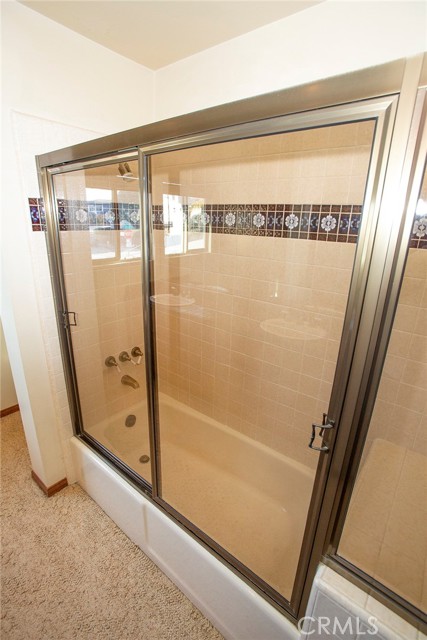 Upstairs Hallway Full Bath: Duel sinks, Tub/shower.