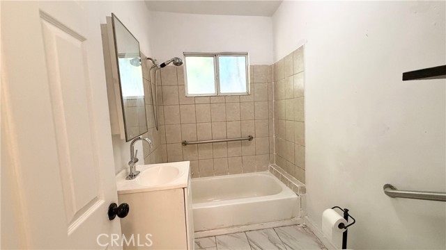 Detail Gallery Image 22 of 32 For 1209 Spence, Los Angeles,  CA 90023 - 2 Beds | 1 Baths