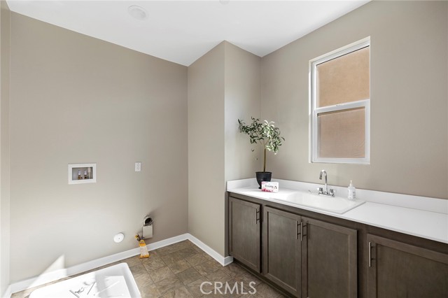 Detail Gallery Image 19 of 62 For 4893 S Tangerine Way, Ontario,  CA 91762 - 4 Beds | 2/1 Baths