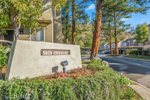 Detail Gallery Image 20 of 25 For 5825 E Creekside Ave #10,  Orange,  CA 92869 - 3 Beds | 1/1 Baths