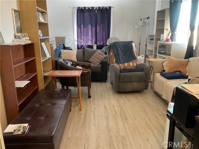 68919 Kachina Drive, 29 Palms CA: https://media.crmls.org/medias/d93d631e-dcd5-459b-aee1-198c34698837.jpg