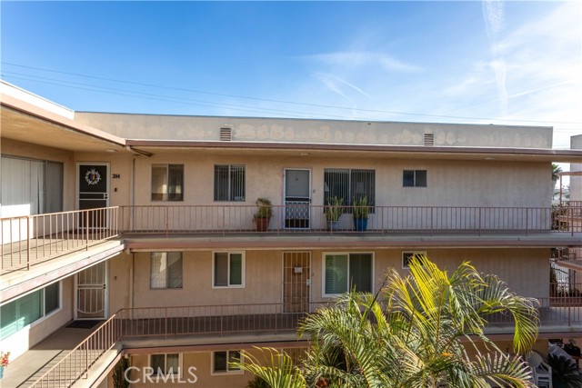 Detail Gallery Image 12 of 37 For 1625 E Appleton St 3j,  Long Beach,  CA 90802 - 2 Beds | 2 Baths