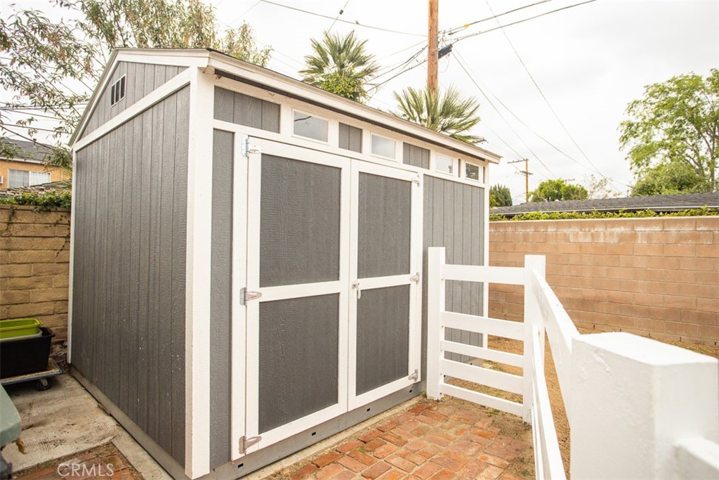 3309 Wedgewood Lane Burbank img 55