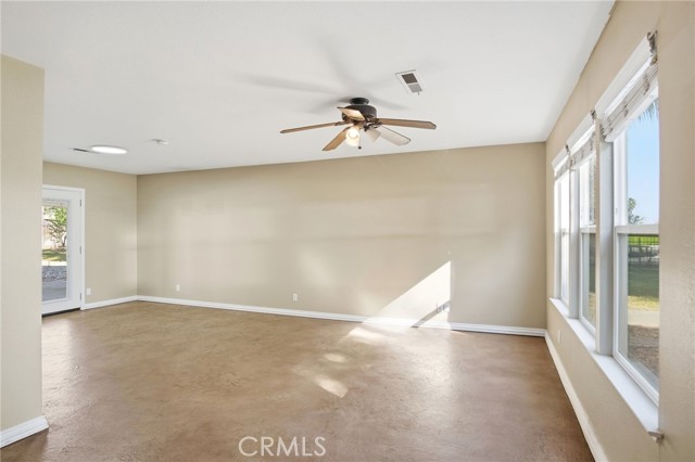 Detail Gallery Image 11 of 61 For 4316 Buckeye Ln, Atwater,  CA 95301 - 3 Beds | 3 Baths