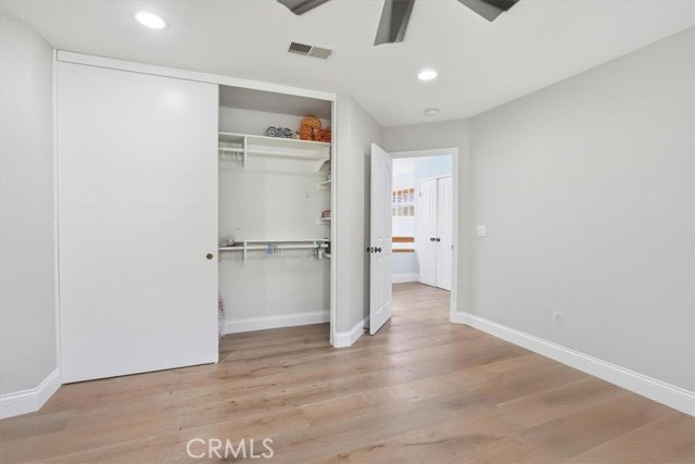 Detail Gallery Image 32 of 48 For 298 Saint Thomas, Oak Park,  CA 91377 - 5 Beds | 3 Baths