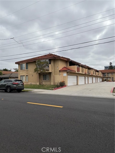 5800 FULLERTON Avenue, Buena Park CA: https://media.crmls.org/medias/d93f4dd4-927e-4852-aad6-6f634a5de78b.jpg