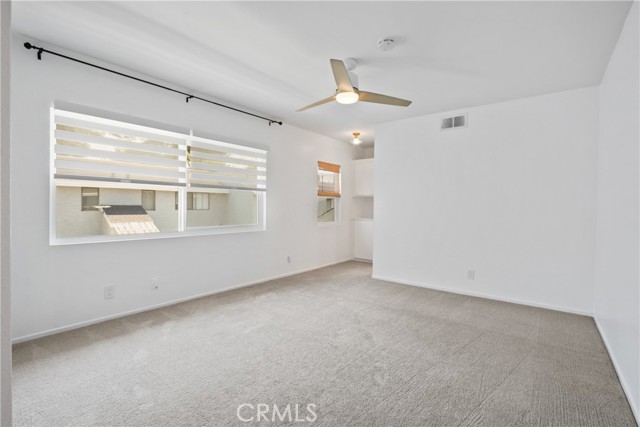 26398 Waterford Circle, Lake Forest CA: https://media.crmls.org/medias/d93f8dd1-a9e0-4c9e-9ae9-2c444d6c96ef.jpg