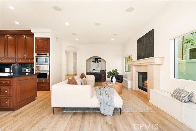 Image 10 of 43 For 23108 Los Codona Avenue