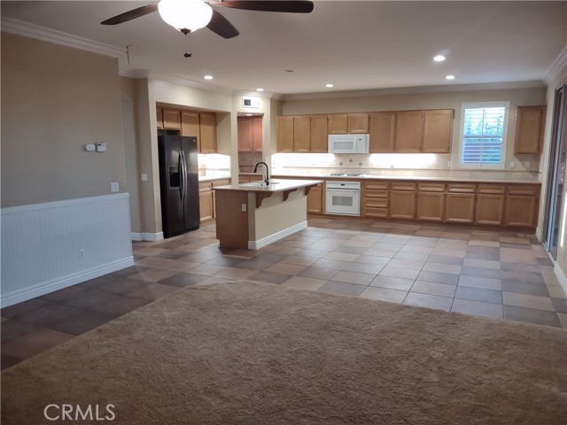 Detail Gallery Image 15 of 35 For 6344 Erica Ct, Corona,  CA 92880 - 4 Beds | 3 Baths