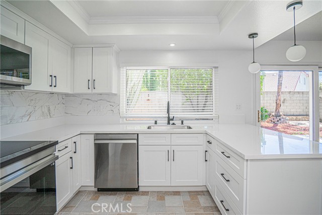 Detail Gallery Image 15 of 35 For 291 S Earlham St, Orange,  CA 92869 - 3 Beds | 2 Baths