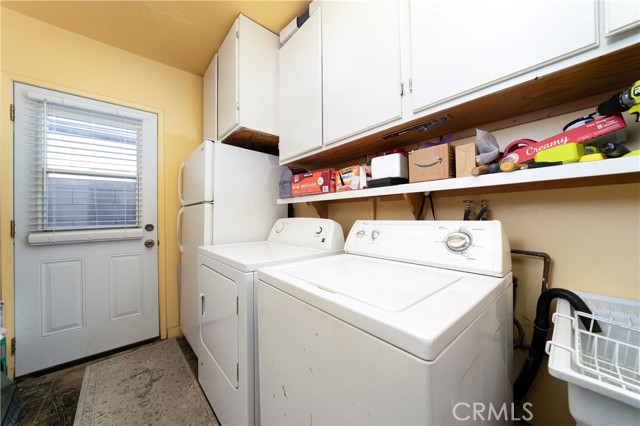 1626 Grove Place, Fullerton CA: https://media.crmls.org/medias/d942fa47-1542-4c23-b448-aef80e594ec6.jpg