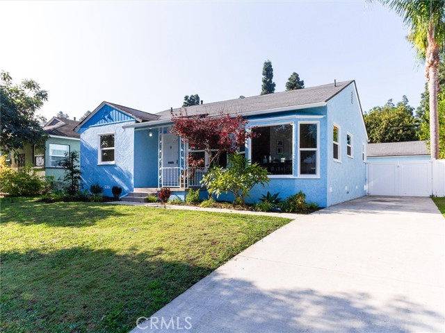4429 Mcnab, Lakewood CA: https://media.crmls.org/medias/d9431a6d-6db6-4f4a-a2f9-e4b7f45370ad.jpg