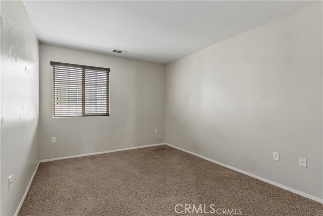 Detail Gallery Image 15 of 22 For 425 Merced, Corona,  CA 92878 - 4 Beds | 3 Baths