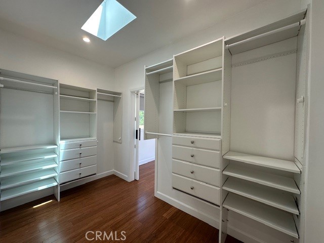 Detail Gallery Image 13 of 27 For 10937 Whitaker Ave, Granada Hills,  CA 91344 - 2 Beds | 2 Baths