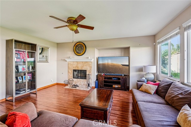 Detail Gallery Image 7 of 27 For 13302 Patricia Ln, Moreno Valley,  CA 92553 - 4 Beds | 3 Baths