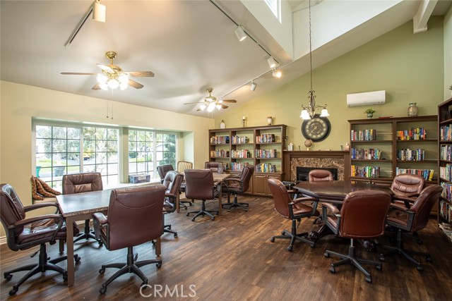 Detail Gallery Image 33 of 38 For 4470 Sapphire Ln, Oceanside,  CA 92056 - 2 Beds | 2 Baths