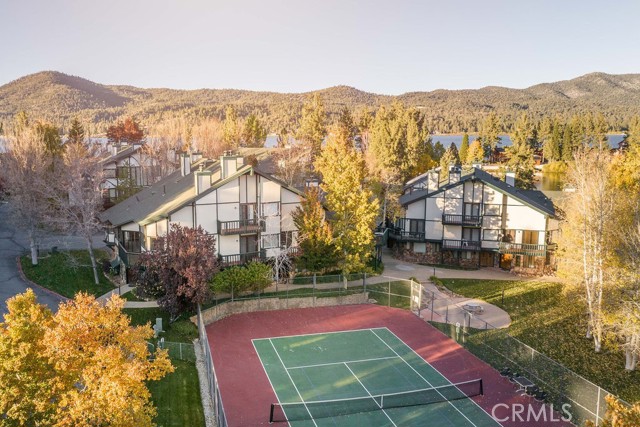 Detail Gallery Image 5 of 75 For 39802 Lakeview Dr #31,  Big Bear Lake,  CA 92315 - 2 Beds | 2/1 Baths
