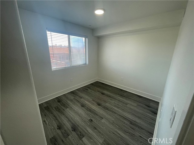 Detail Gallery Image 16 of 33 For 11312 Huston St #8,  North Hollywood,  CA 91601 - 3 Beds | 2/1 Baths