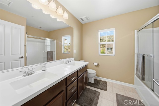 Detail Gallery Image 26 of 38 For 26856 Cherry Willow, Canyon Country,  CA 91387 - 4 Beds | 3 Baths