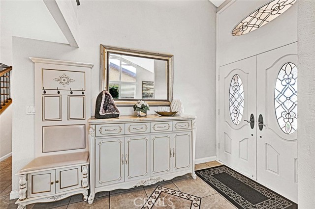 Detail Gallery Image 6 of 66 For 5865 Rexford Ave, Cypress,  CA 90630 - 5 Beds | 4 Baths