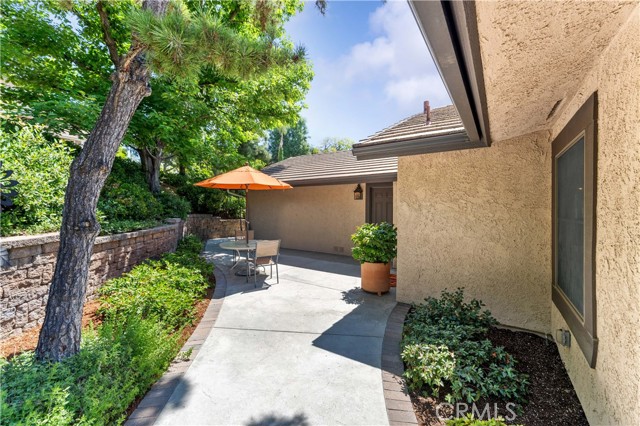 Detail Gallery Image 37 of 43 For 725 Beaverbrook Ln, Glendora,  CA 91740 - 4 Beds | 3 Baths
