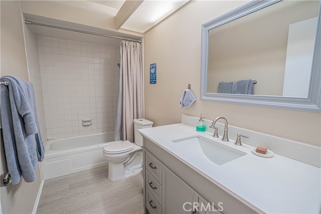 Detail Gallery Image 32 of 56 For 4239 via Arbolada #303,  Los Angeles,  CA 90042 - 2 Beds | 2 Baths