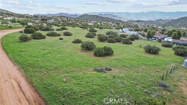 0 Dwight Lee, Acton CA: https://media.crmls.org/medias/d9489e6d-1dbf-4560-b1d4-6c1b4b5507e6.jpg