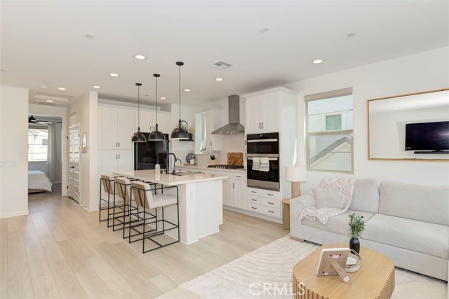 Detail Gallery Image 7 of 39 For 861 Cornelia Way, Rancho Mission Viejo,  CA 92694 - 2 Beds | 2 Baths