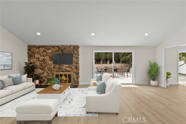 12847 Winthrop Avenue, Granada Hills CA: https://media.crmls.org/medias/d949901c-8e1e-459b-8ace-14c2edca9ba4.jpg