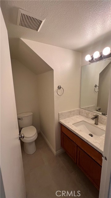 Detail Gallery Image 19 of 38 For 3676 Windstorm Way, Riverside,  CA 92503 - 3 Beds | 2/1 Baths